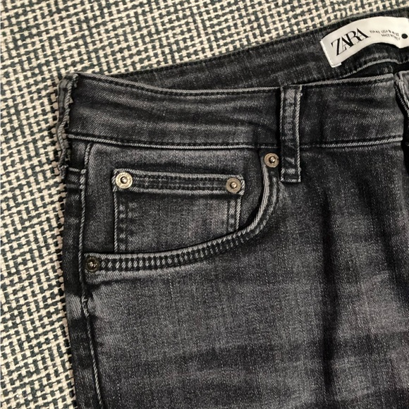 👖Women’s Zara Jeans | Zara Skinny Jeans Mid-Rise Color : Dark Grey Size : 10 - Picture 7 of 7
